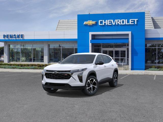 New 2026 Chevrolet Trax RS w/ Driver Confidence Package FWD image 8