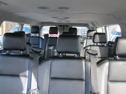 Used 2020 Ford Transit 350 XL image 14