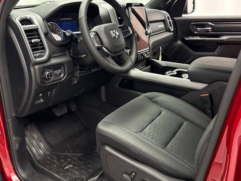 New 2026 RAM 1500 Big Horn AWD/4WD image 9
