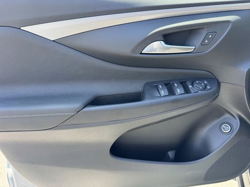 New 2026 Buick Envista Avenir FWD image 14