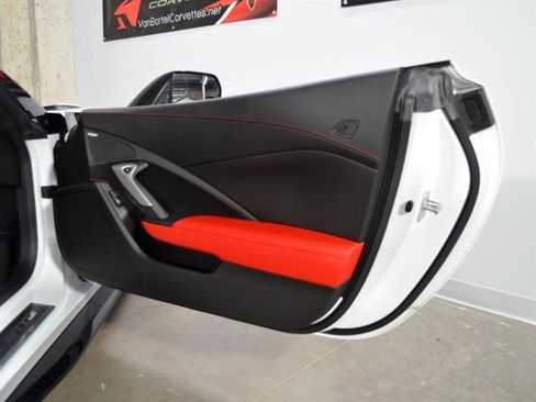 Used 2019 Chevrolet Corvette Z06 image 18