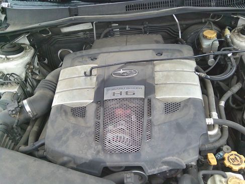 Used 2005 Subaru Outback 3.0R L.L. Bean image 21