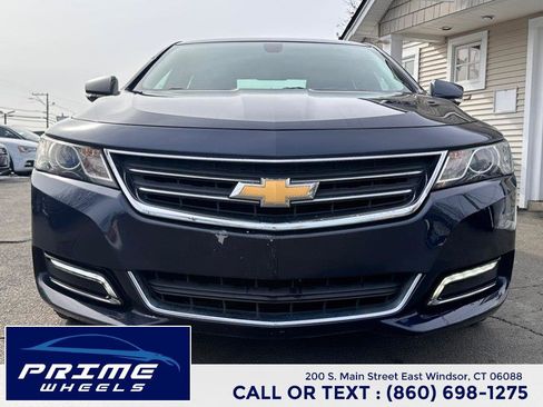Used 2018 Chevrolet Impala LT image 2