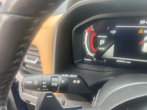 Used 2021 Nissan Rogue Platinum AWD/4WD image 35
