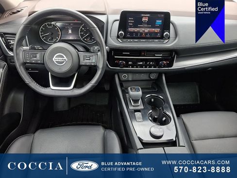 Used 2021 Nissan Rogue SV w/ Premium Package AWD/4WD image 11
