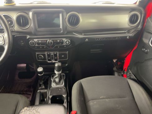 Used 2018 Jeep Wrangler Unlimited Sport S image 26