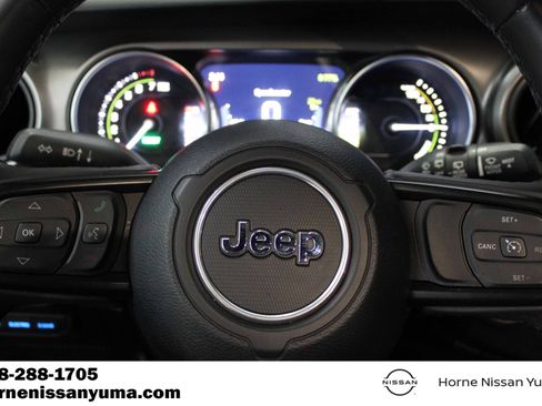 Used 2023 Jeep Wrangler Unlimited w/ 8.4" Radio Group AWD/4WD image 9