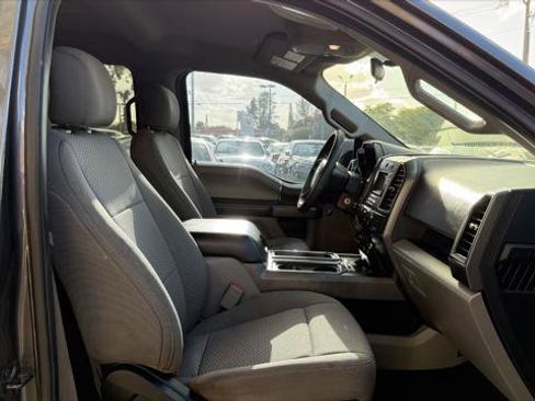 Used 2017 Ford F150 XLT image 22