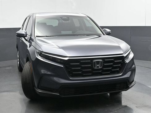 Used 2025 Honda CR-V LX image 8