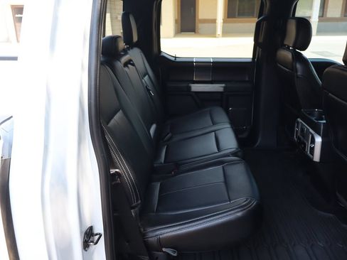 Used 2020 Ford F150 Lariat w/ Equipment Group 502A Luxury AWD/4WD image 21