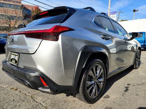 Used 2019 Lexus UX 200 F Sport image 5
