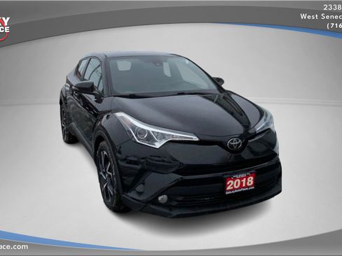 Used 2018 Toyota C-HR XLE image 3