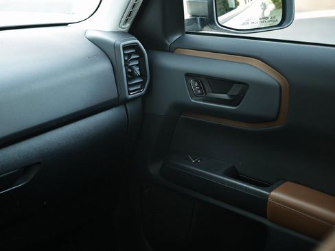 Used 2022 Ford Bronco Sport Outer Banks w/ Tech Package image 30