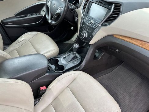 Used 2015 Hyundai Santa Fe Limited w/ Option Group 04 image 17