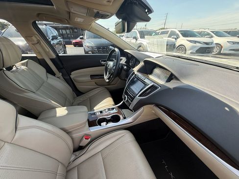 Used 2018 Acura TLX V6 w/ Technology Package FWD image 25