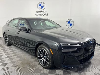 Used 2025 BMW 760i xDrive w/ Premium Package