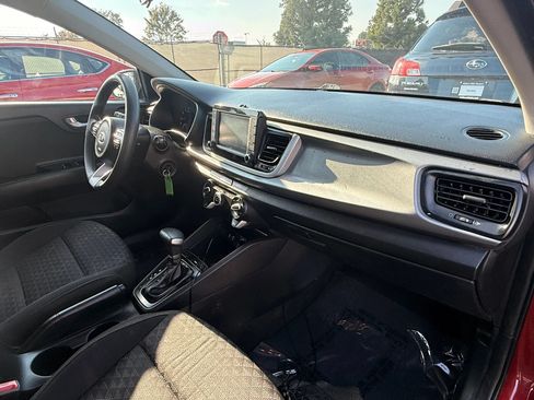 Used 2020 Kia Rio S FWD image 19