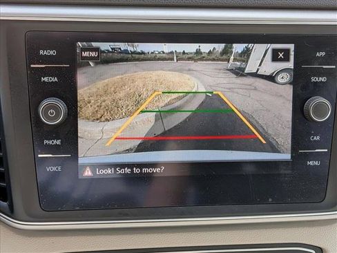 Used 2019 Volkswagen Atlas SE w/ Towing Package image 14