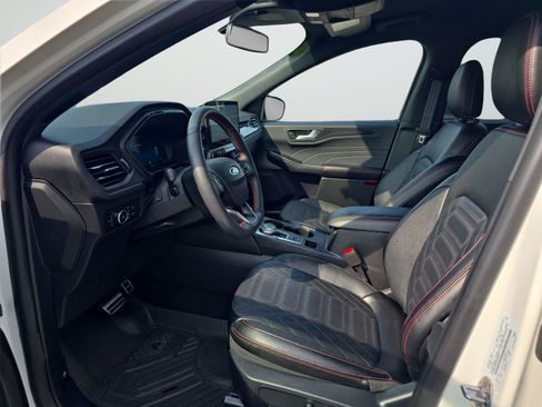 Used 2024 Ford Escape ST-Line Elite w/ Premium Technology Package AWD/4WD image 21
