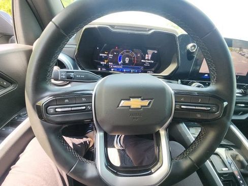 Used 2024 Chevrolet Colorado LT w/ LT Convenience Package II RWD image 27