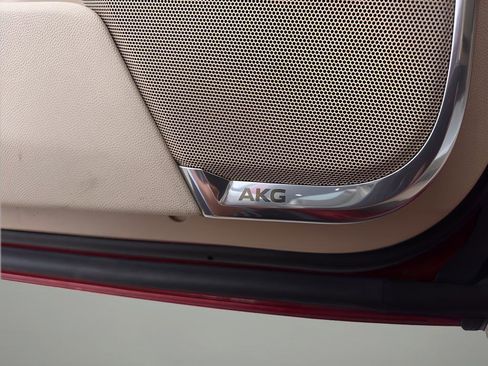 Used 2024 Cadillac Escalade Premium Luxury image 26