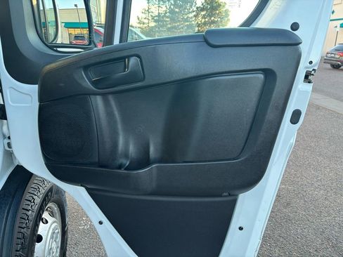 Used 2023 RAM ProMaster 2500 image 9