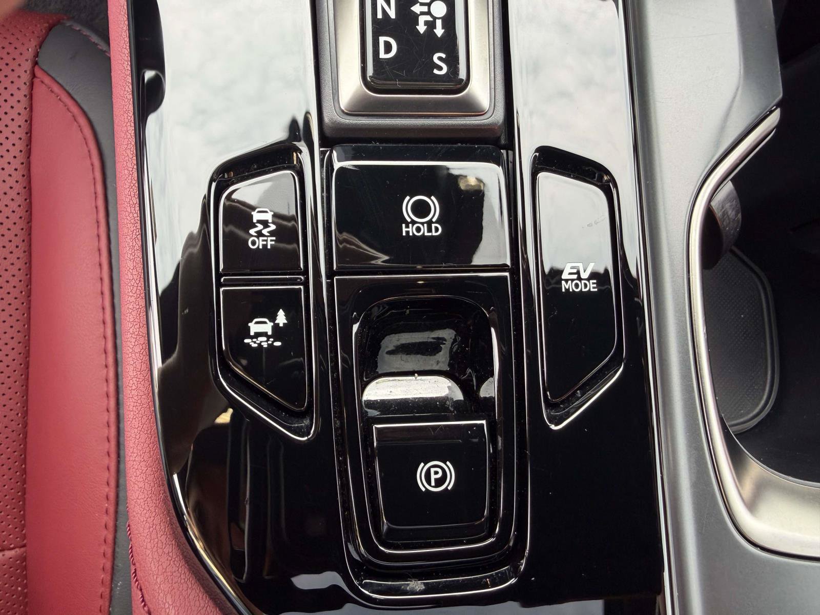 Used 2025 Lexus NX 350h AWD w/ Premium Package image 21