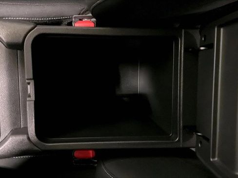 Used 2023 Nissan Sentra SV image 40