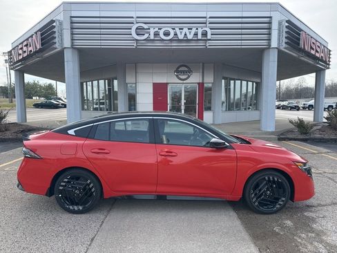 New 2026 Nissan Sentra SR image 3