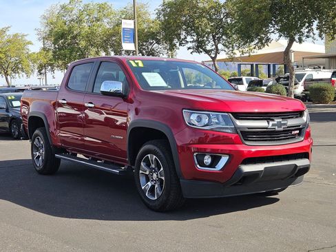 Used 2017 Chevrolet Colorado Z71 image 3