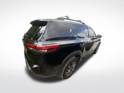 Used 2025 Nissan Pathfinder SV FWD image 9