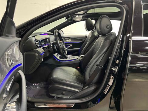 Used 2021 Mercedes-Benz E 350 Sedan w/ Premium Package image 4