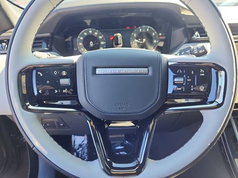 New 2026 Land Rover Range Rover Velar Dynamic SE image 18