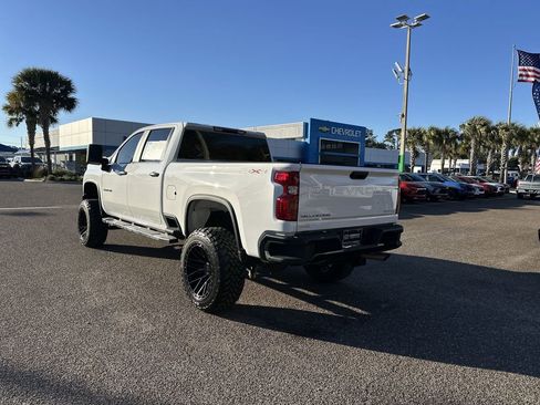 Used 2024 Chevrolet Silverado 2500 Custom image 14