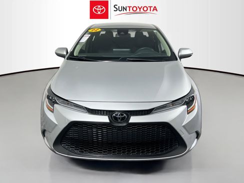 Used 2022 Toyota Corolla LE image 10