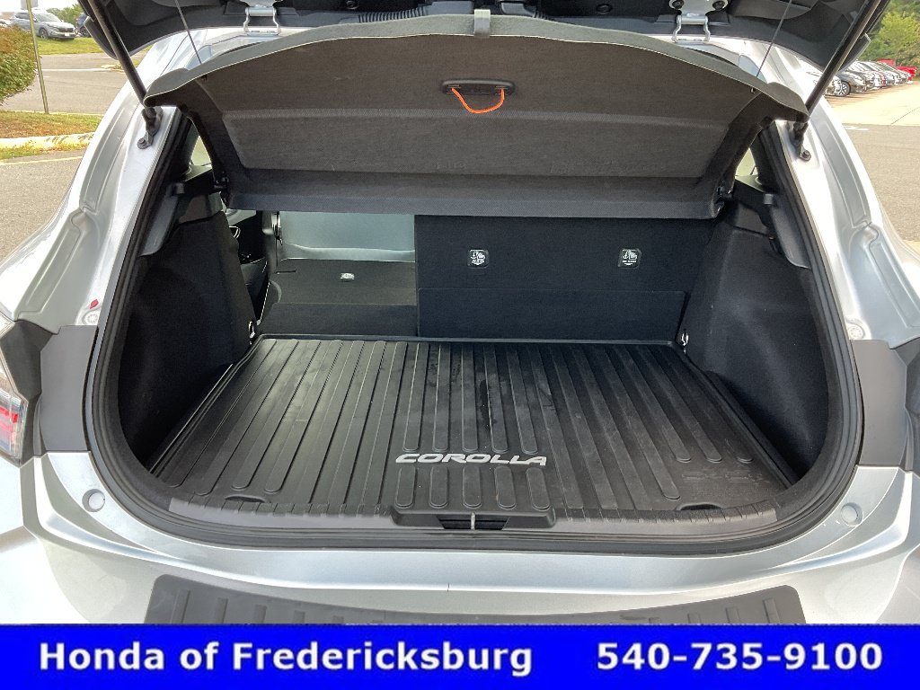Used 2021 Toyota Corolla SE FWD image 35