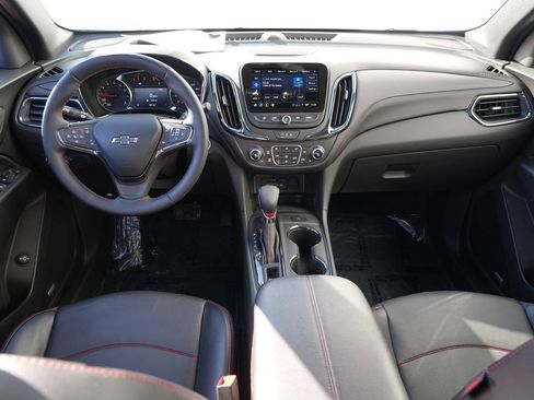 Used 2024 Chevrolet Equinox RS w/ RS Leather Package image 27