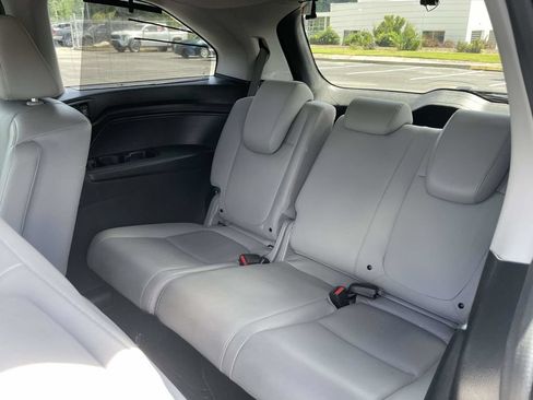 Used 2023 Honda Odyssey Touring image 14