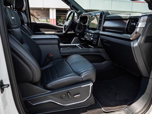 Used 2026 Ford F450 Platinum AWD/4WD image 43