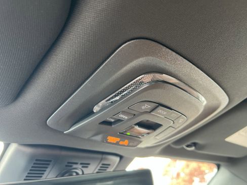 New 2025 Toyota Crown Signia image 28