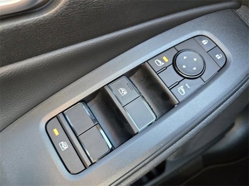 New 2026 Nissan Sentra SV w/ SV Convenience Package image 22