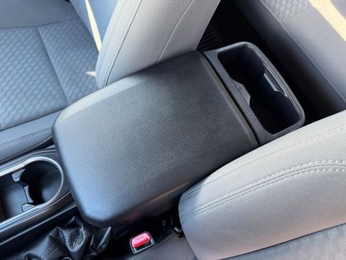 Used 2021 Toyota Tacoma SR image 25