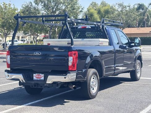 Used 2021 Ford F250 XL w/ Power Equipment Group RWD image 6