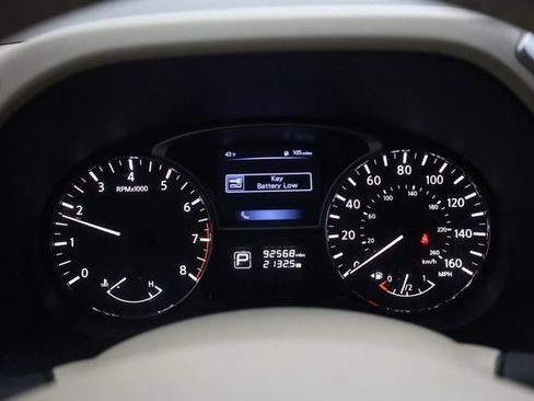 Used 2015 Nissan Pathfinder Platinum w/ Cargo Package image 16