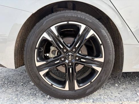 Used 2022 Kia K5 GT-Line AWD/4WD image 11