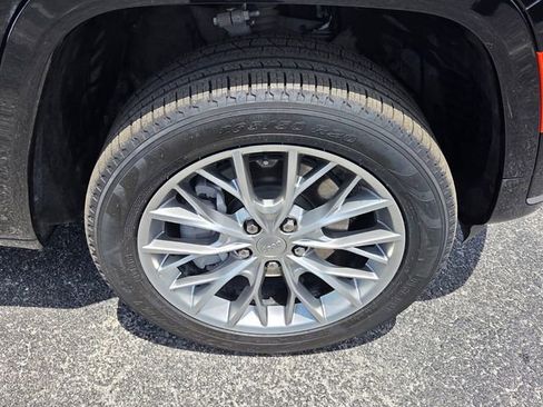 Certified 2024 Jeep Grand Cherokee L Summit AWD/4WD image 17