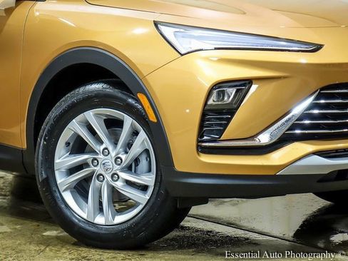 Used 2026 Buick Envista Preferred image 3