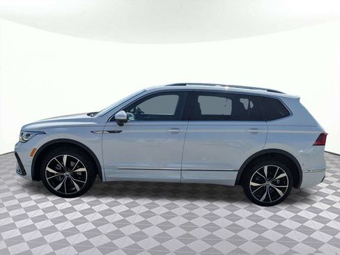 Used 2023 Volkswagen Tiguan SEL R-Line AWD/4WD image 7