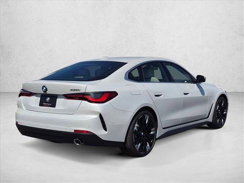 New 2026 BMW 430i w/ Premium Package RWD image 2