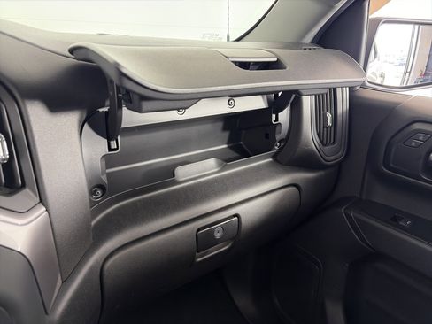 Used 2019 Chevrolet Silverado 1500 Custom Trail Boss w/ Custom Convenience Package image 29